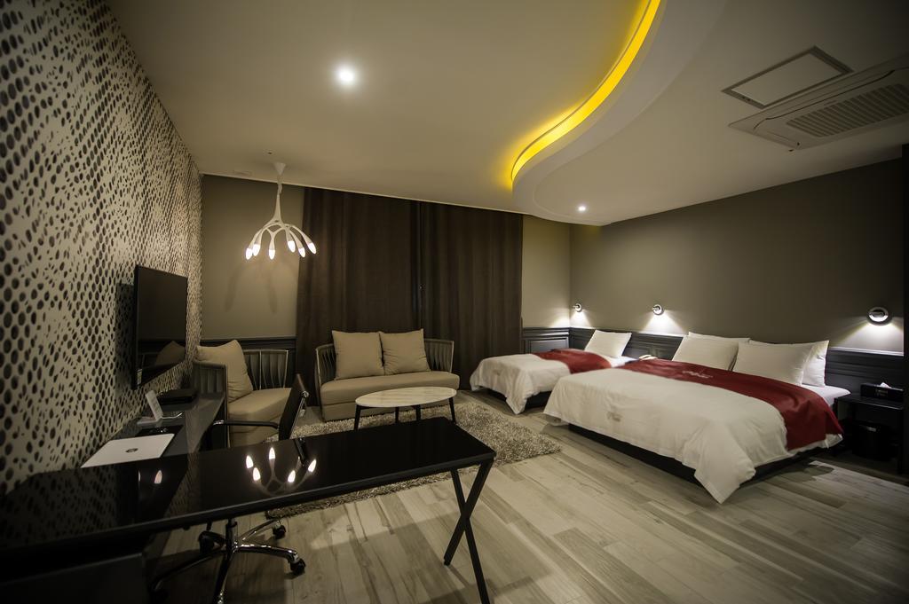 Hotel Floce Bucheon Rum bild